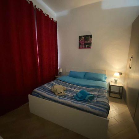 La Casa Di Sara Apartman Nuoro megye Kültér fotó